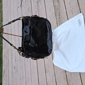 Coach Zoe 12735 2008 Patent Hobo Black Shoulderbag Great Used Condition